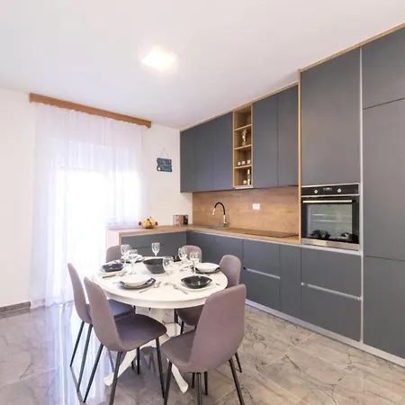 Mihael House
