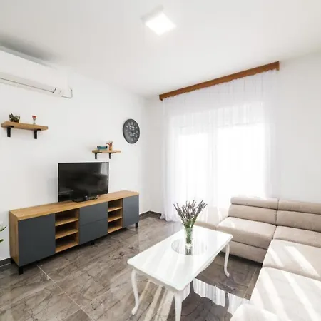 Mihael House Prázdninový dům